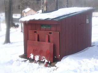 AGHA shelter for hogs